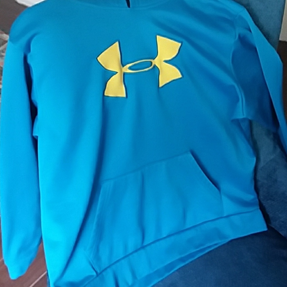 Under Armour Hoodie